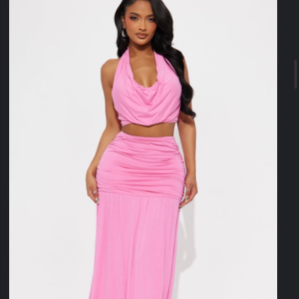 Elegant Pink Women's Skirt set